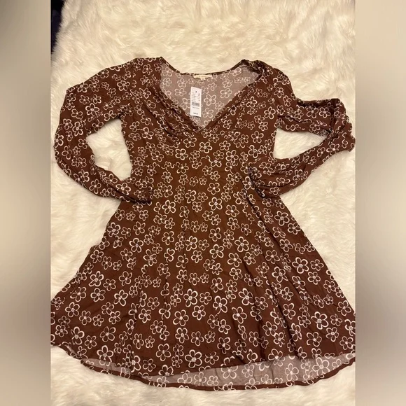 PacSun | Dresses | Brown Floral 7s Style Pacsun Dress | Poshmark